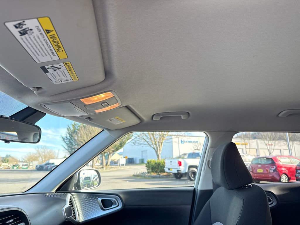 Certified 2023 Kia Soul LX w/ LX Technology Package image 25