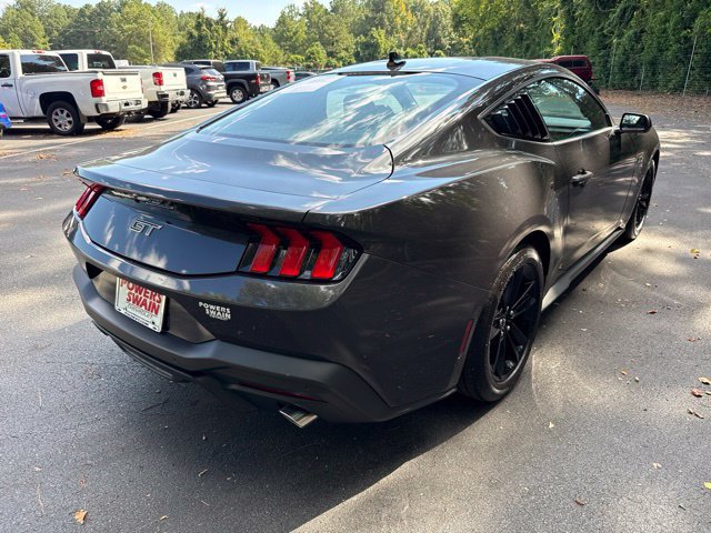 Used 2024 Ford Mustang GT RWD image 5
