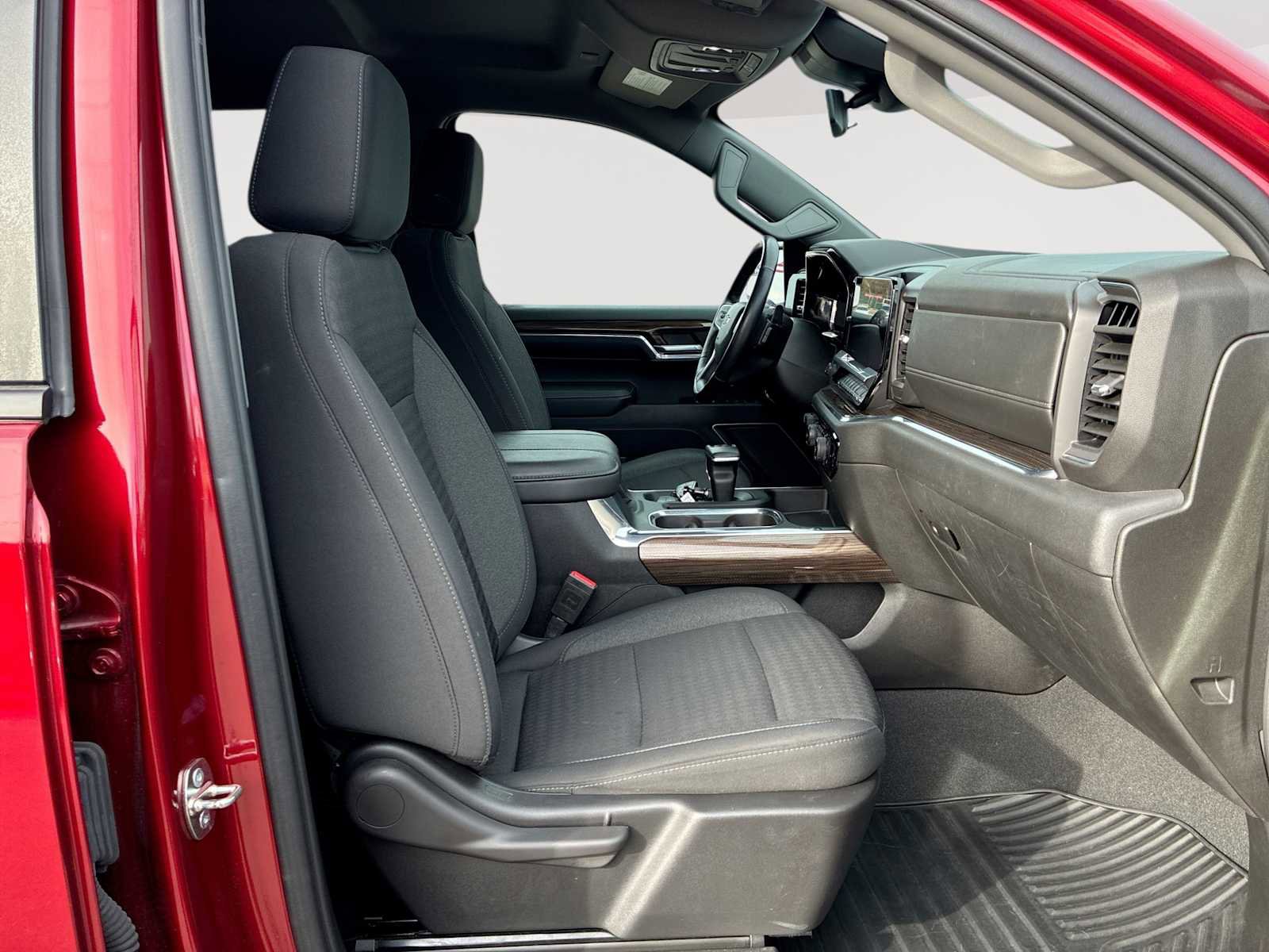 Certified 2023 Chevrolet Silverado 1500 RST w/ Z71 Off-Road Package image 28