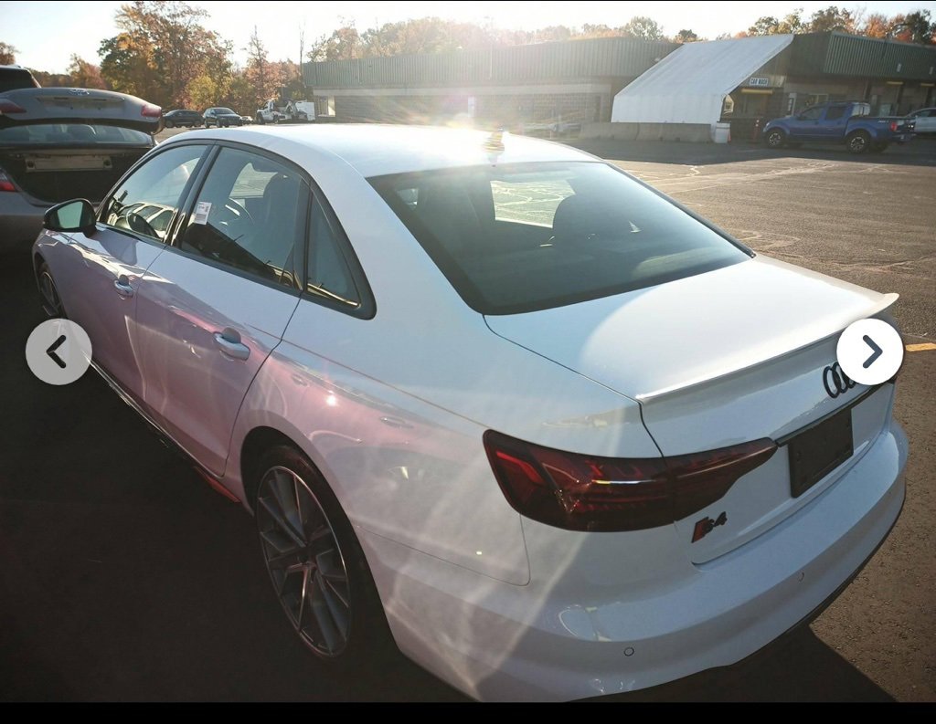 Used 2023 Audi S4 Premium Plus w/ Premium Plus Package image 4