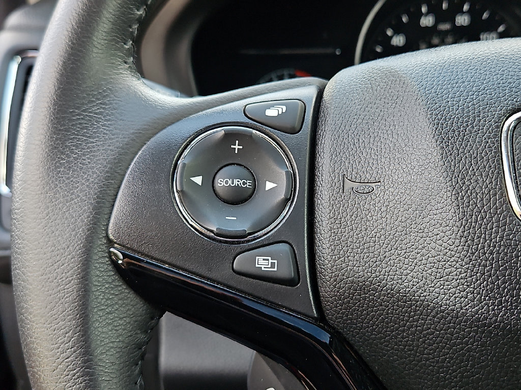 Used 2021 Honda HR-V EX-L image 23