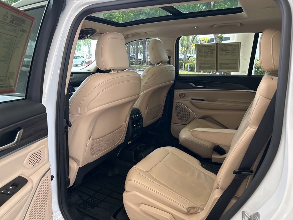 Used 2021 Jeep Grand Cherokee L Limited RWD image 35
