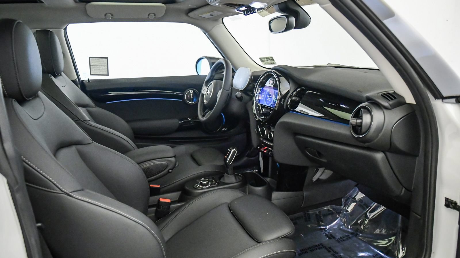Certified 2024 MINI Cooper S FWD image 16
