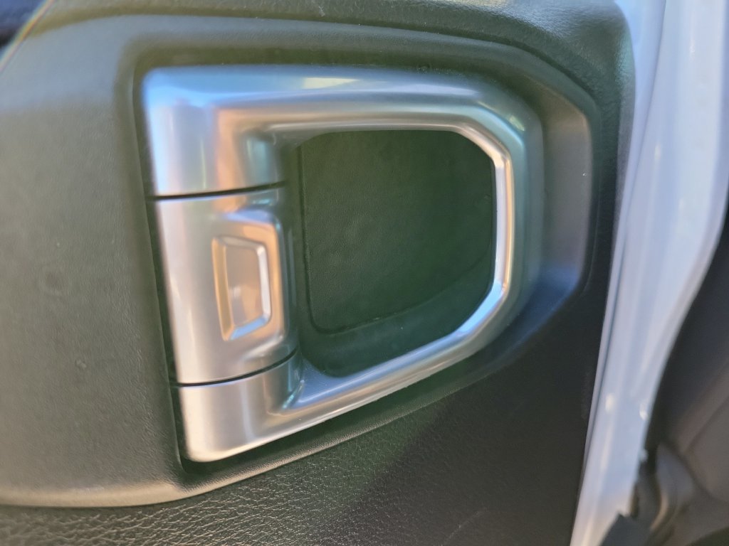 Used 2018 Jeep Wrangler Unlimited Sport S AWD/4WD image 15
