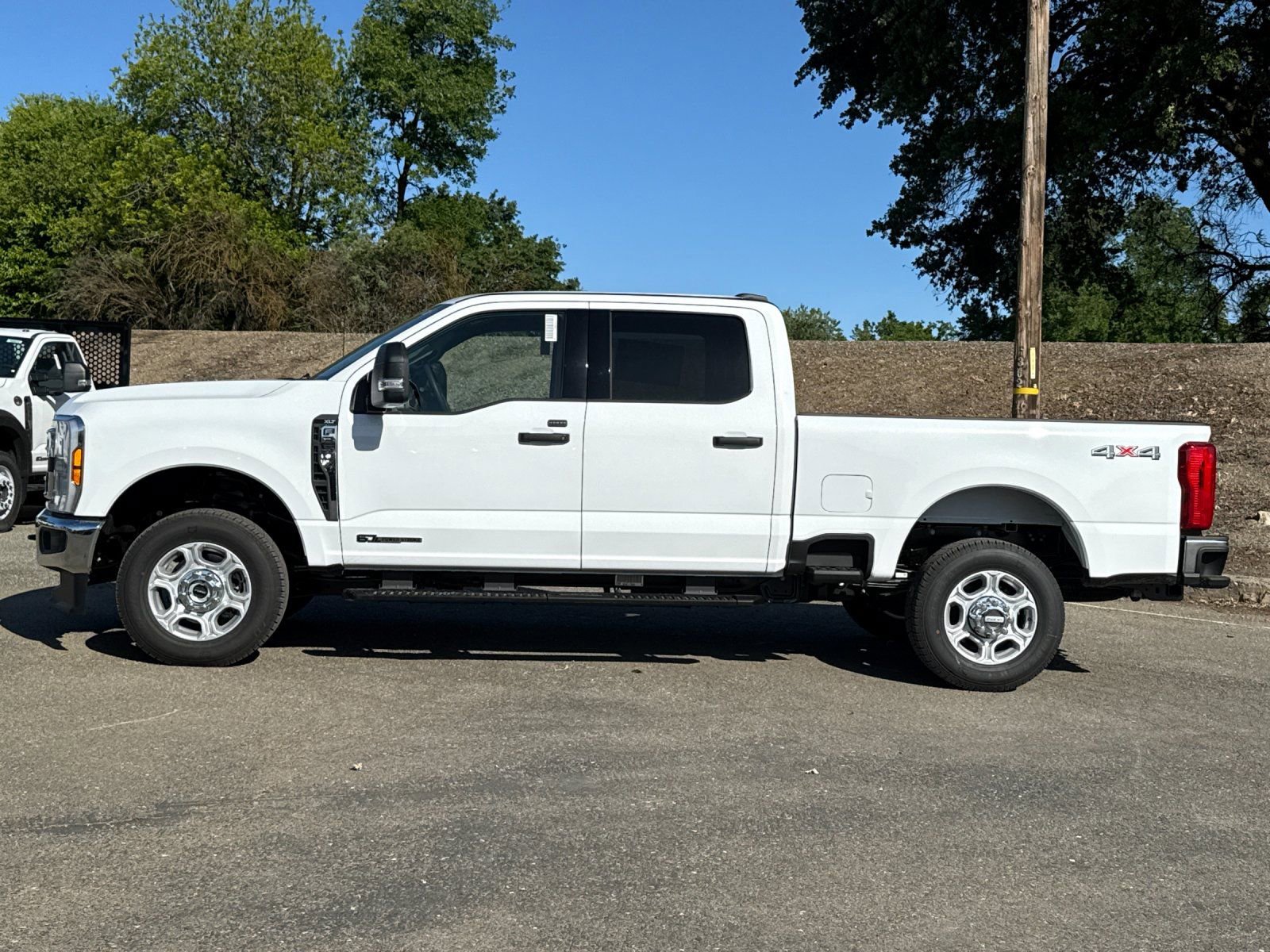 New 2026 Ford F350 XLT AWD/4WD image 6