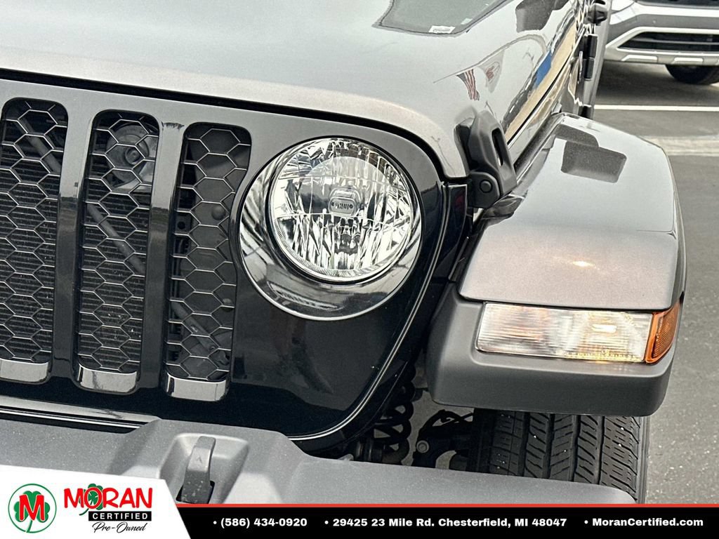 Used 2022 Jeep Gladiator Sport AWD/4WD image 8
