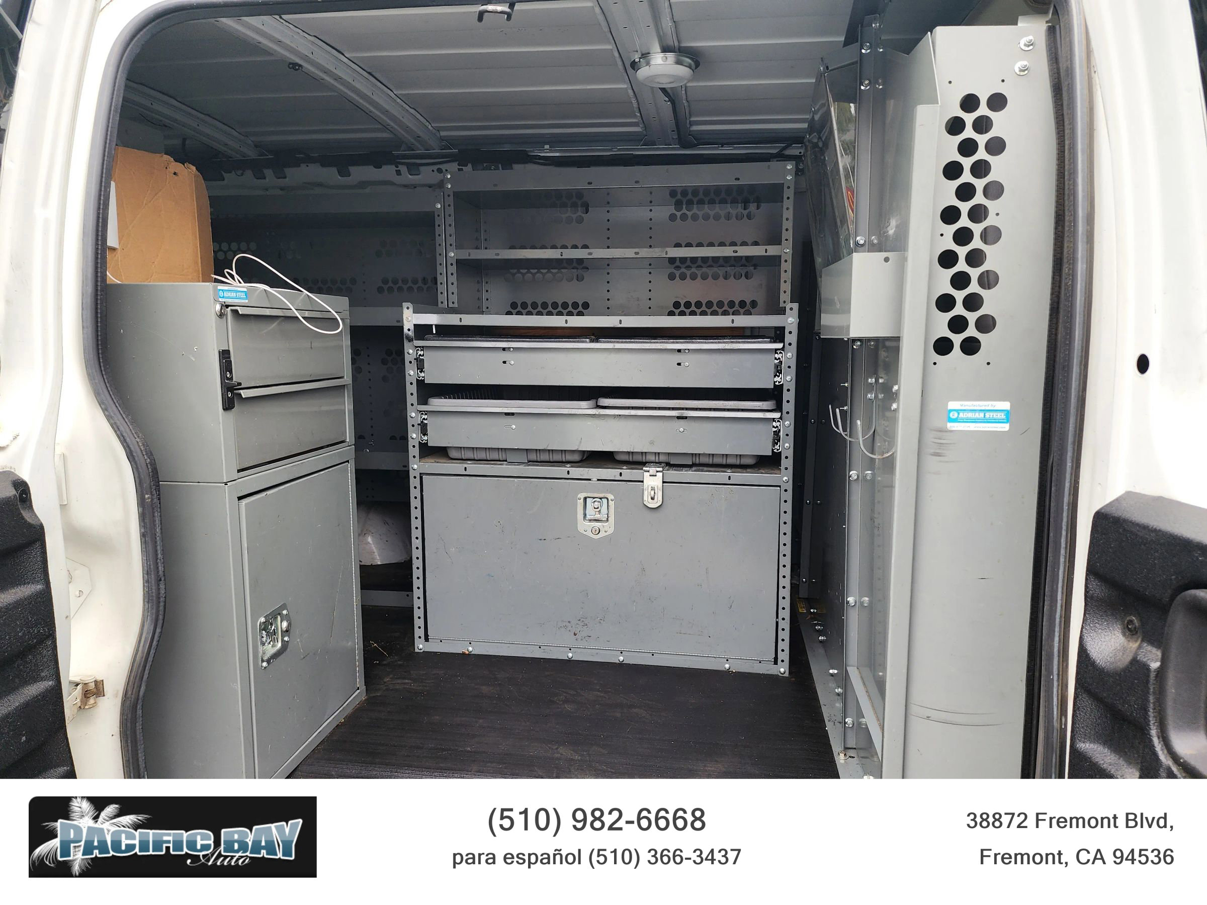 Used 2012 Chevrolet Express 2500 image 20