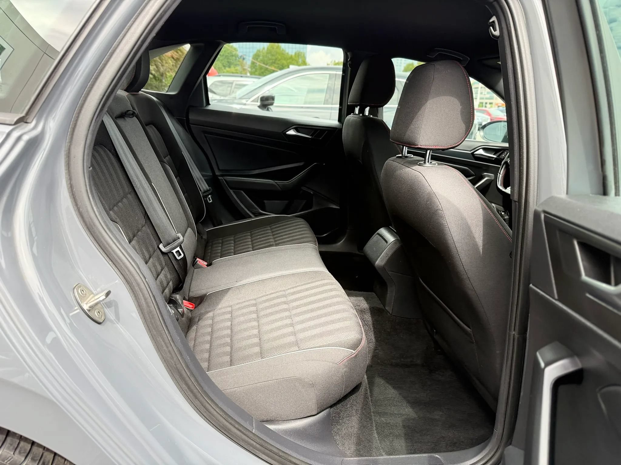 Used 2019 Volkswagen Jetta GLI FWD image 31