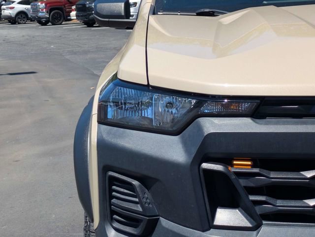 Used 2024 Chevrolet Colorado Trail Boss w/ Advanced Trailering Package AWD/4WD image 10