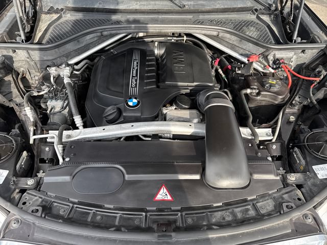 Used 2015 BMW X5 xDrive35i AWD/4WD image 28