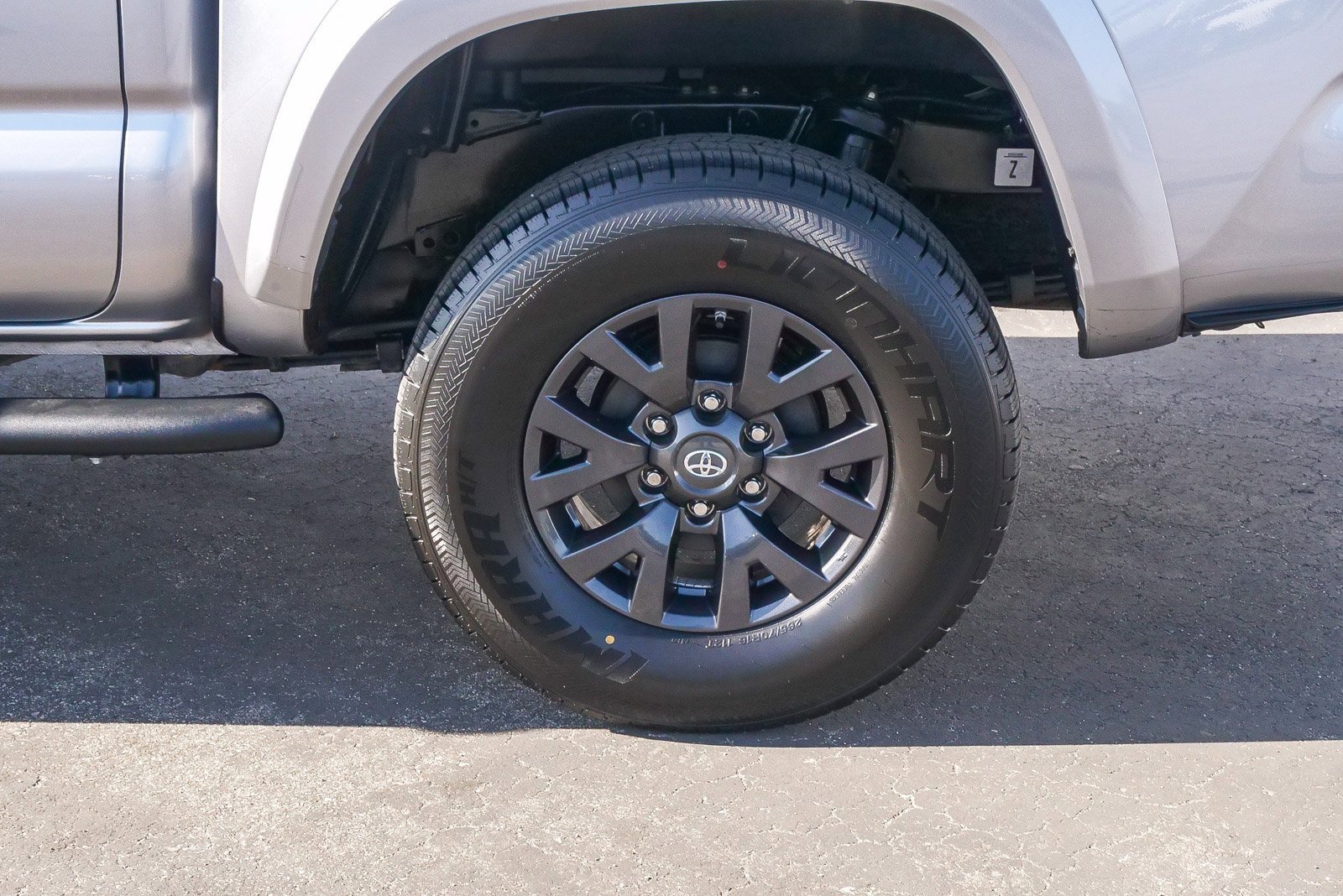 Used 2020 Toyota Tacoma SR5 image 6