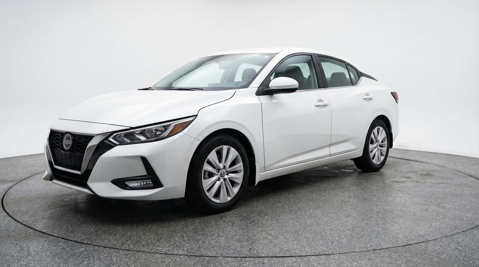 Used 2025 Nissan Sentra S image 3