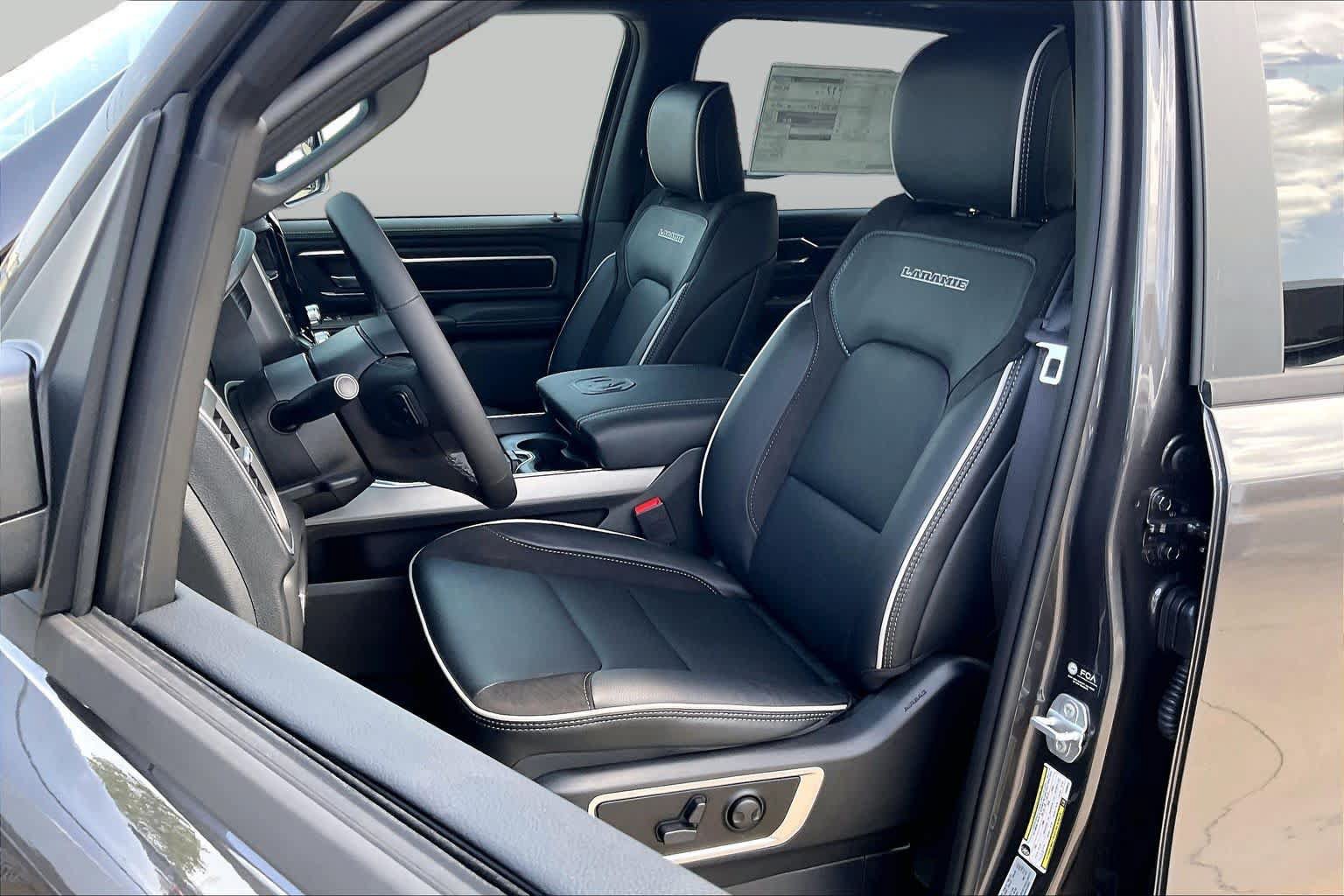 New 2027 RAM 1500 Laramie AWD/4WD image 9