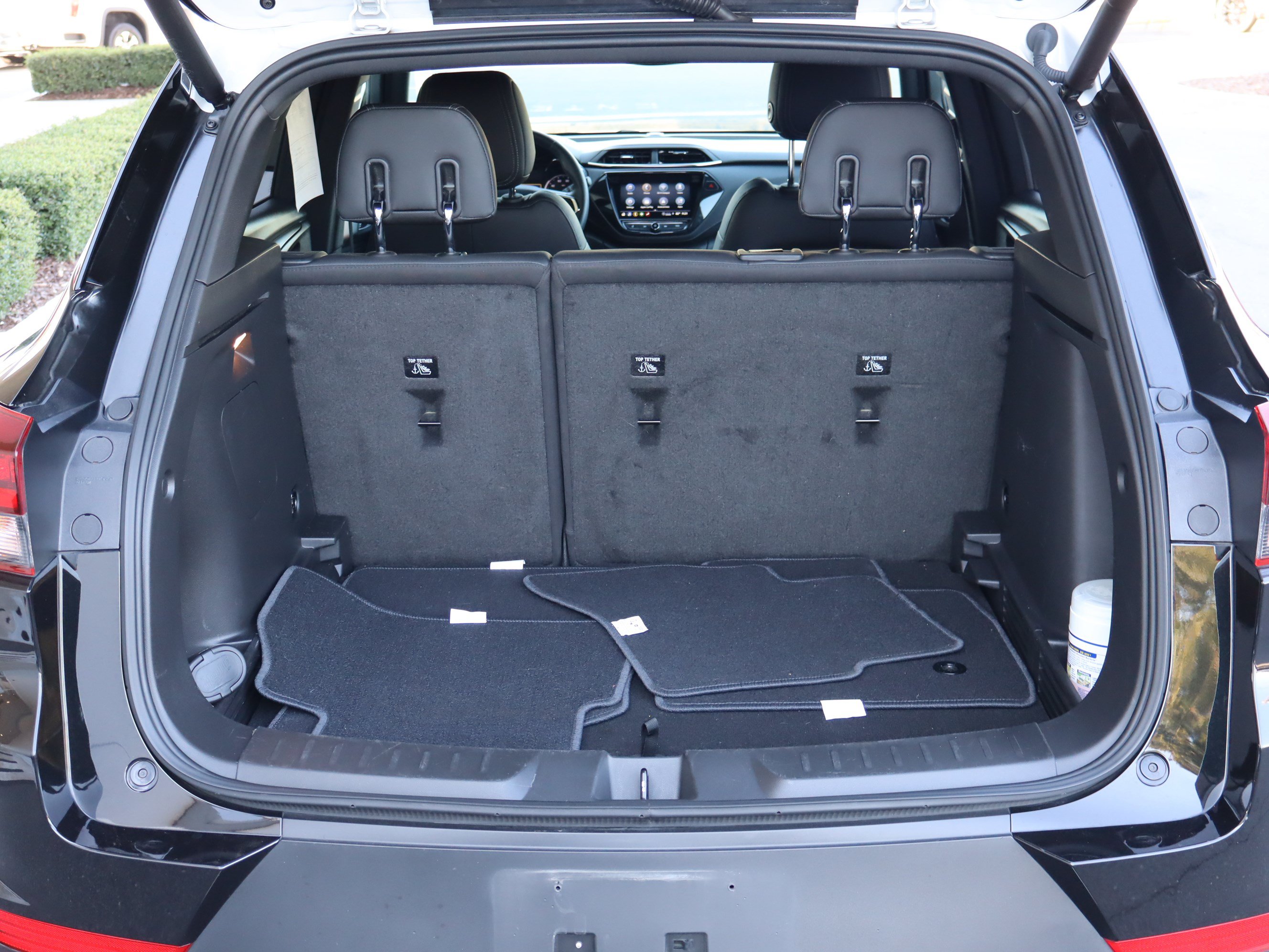 Used 2023 Chevrolet TrailBlazer ACTIV w/ Sun and Liftgate Package AWD/4WD image 34