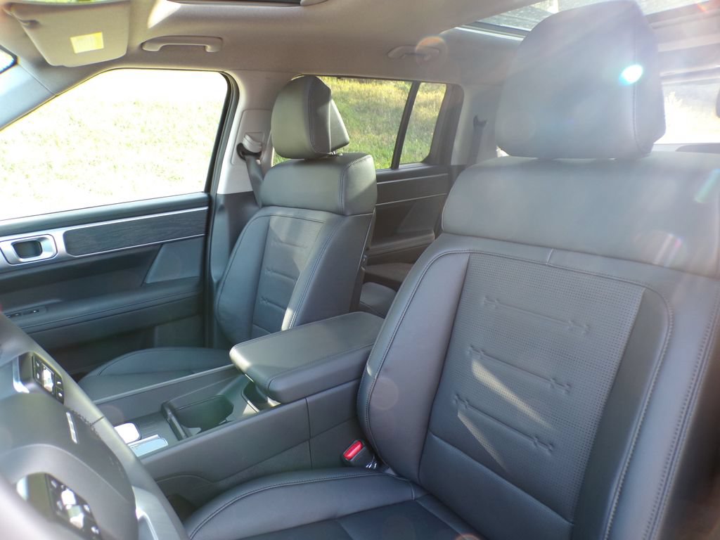 New 2027 Hyundai Santa Fe Limited AWD/4WD image 11