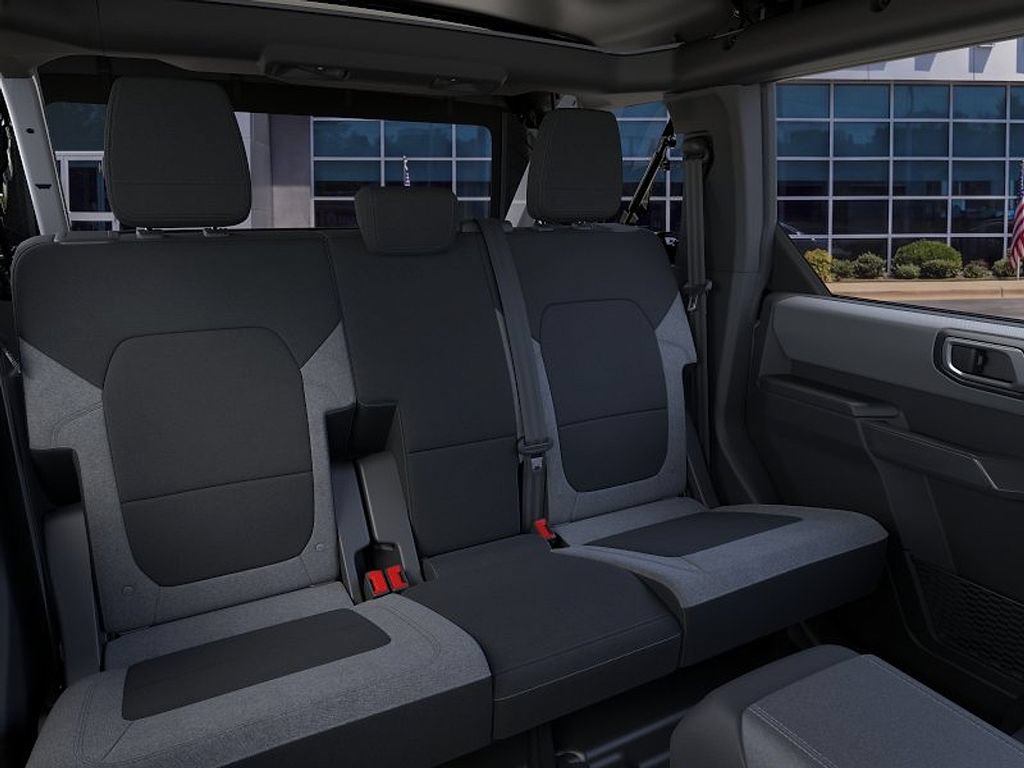 New 2026 Ford Bronco 4-Door AWD/4WD image 12