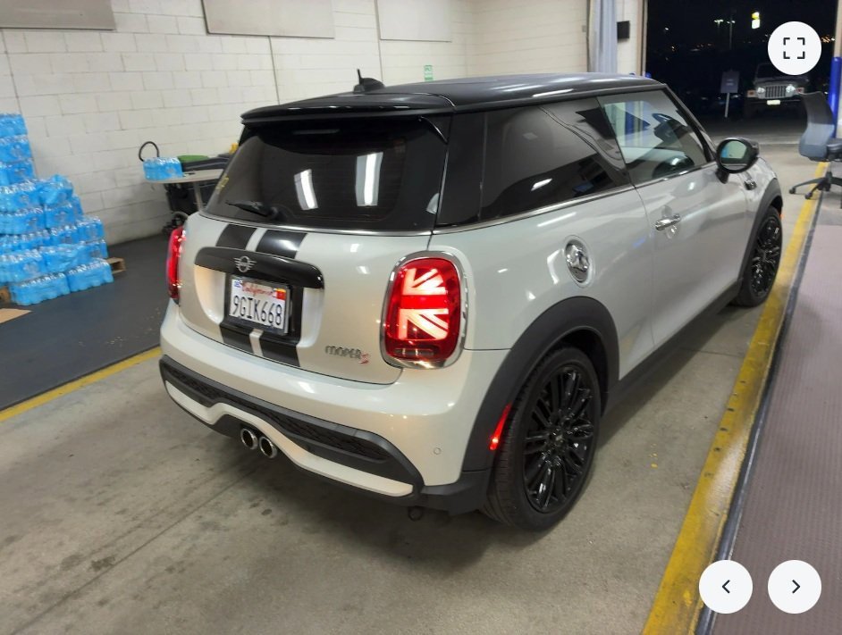 Used 2022 MINI Cooper S image 4