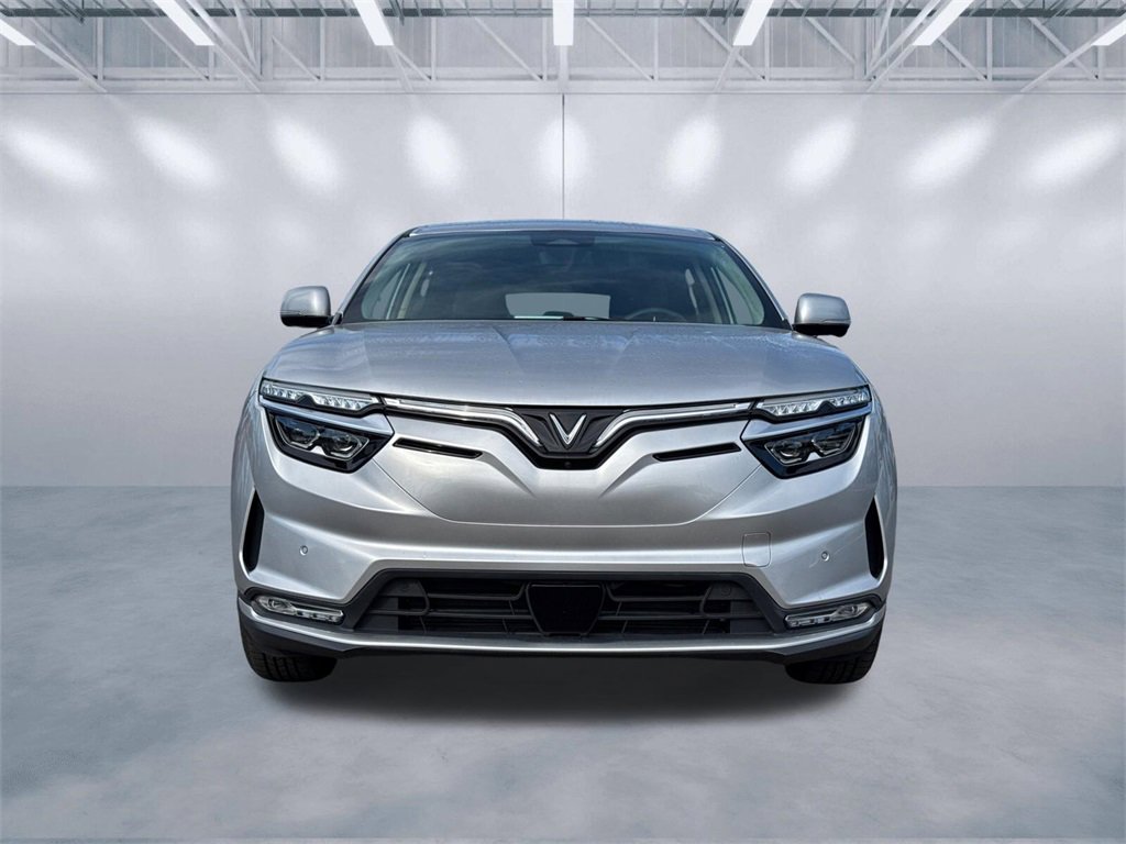 New 2025 VinFast VF 8 Eco image 2