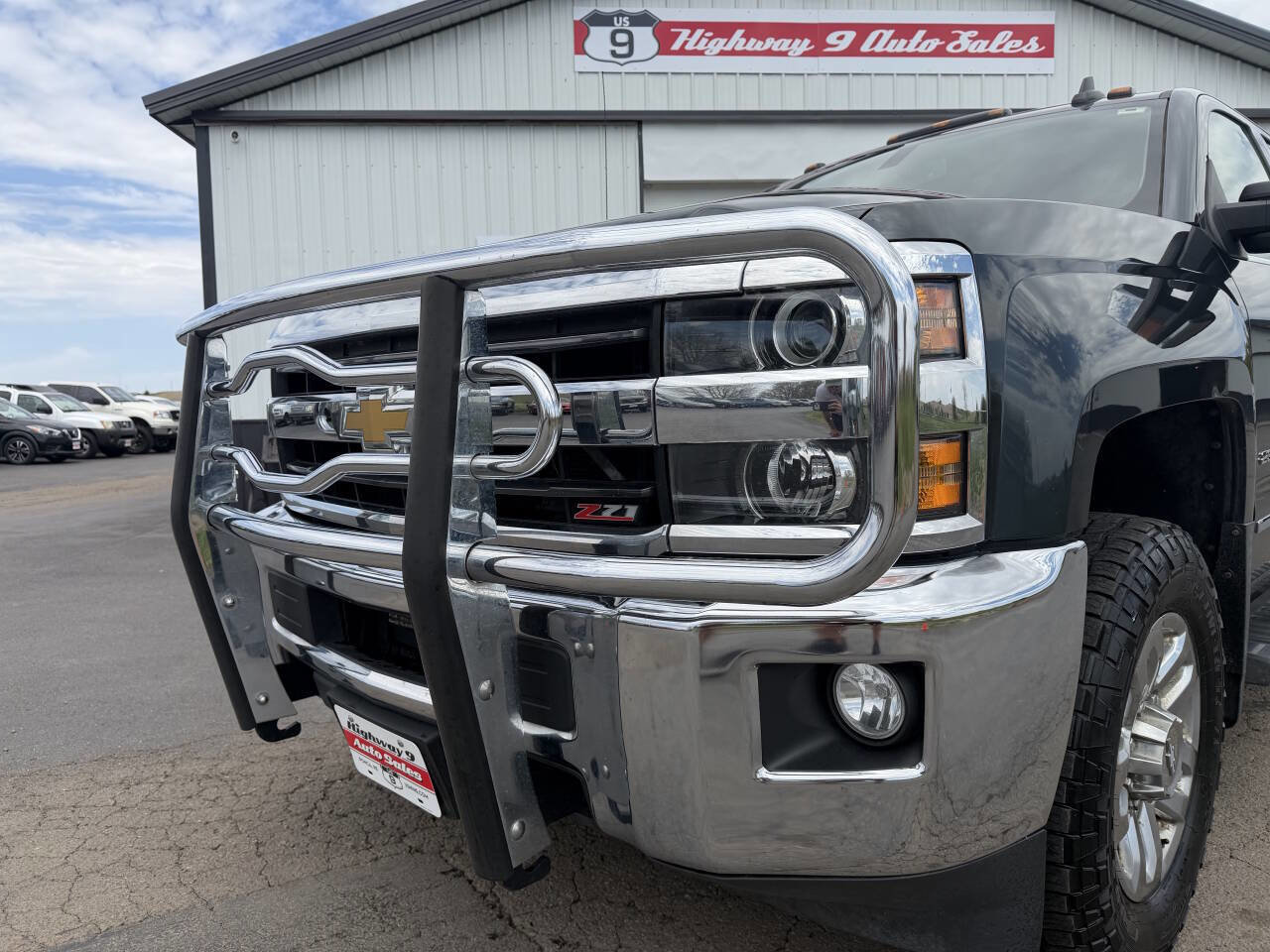 Used 2018 Chevrolet Silverado 2500 LTZ w/ Z71 Package, Off-Road AWD/4WD image 20