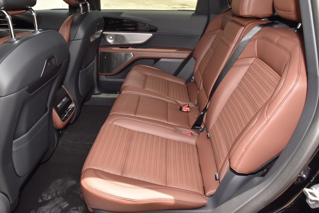 New 2026 Lincoln Nautilus Reserve AWD/4WD image 14