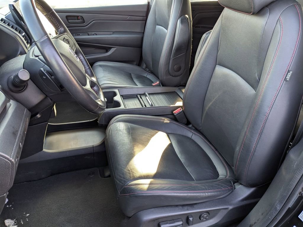 Used 2024 Honda Odyssey Sport image 18