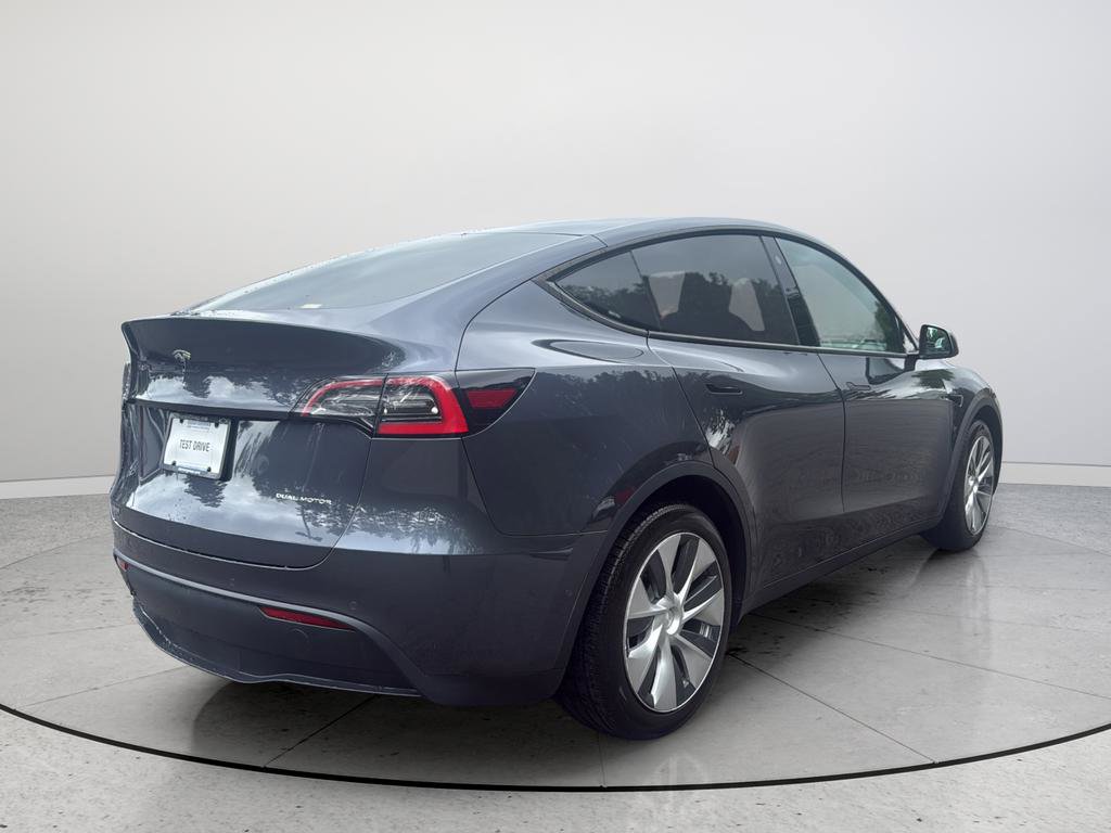 Used 2021 Tesla Model Y Long Range AWD/4WD image 6
