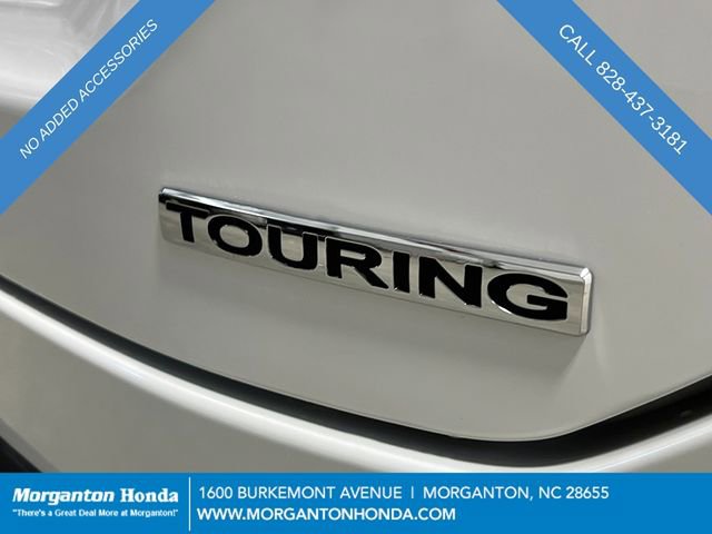 New 2025 Honda Pilot Touring image 7