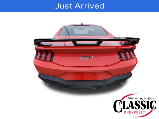 Used 2024 Ford Mustang GT RWD image 9
