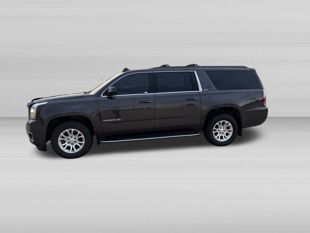 Used 2017 GMC Yukon XL SLT w/ Open Road Package AWD/4WD image 10