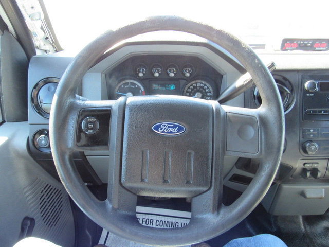 Used 2016 Ford F550 2WD Crew Cab Super Duty image 34