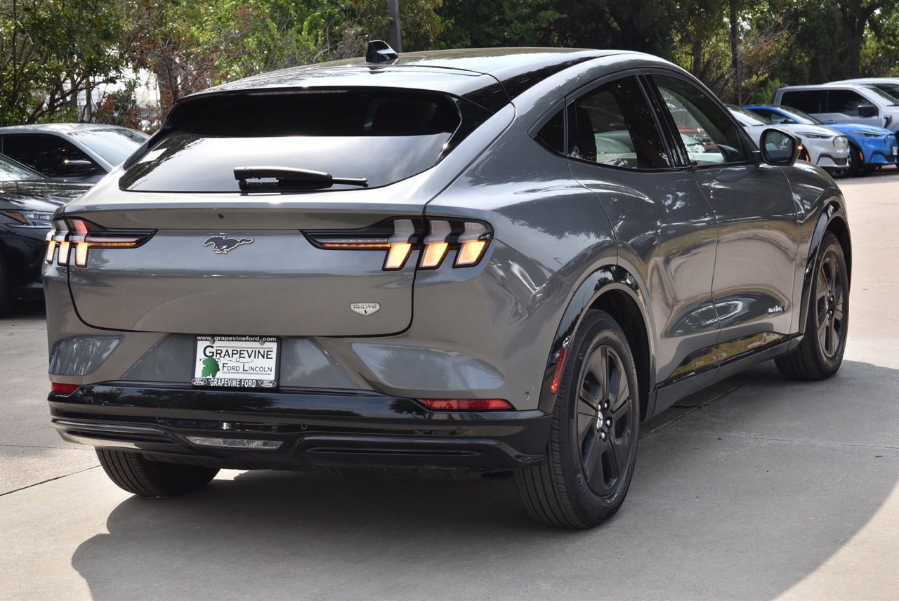 Used 2023 Ford Mustang Mach-E California Route 1 AWD/4WD image 8