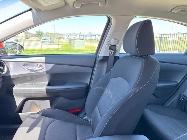 Used 2022 Kia Forte LXS image 23