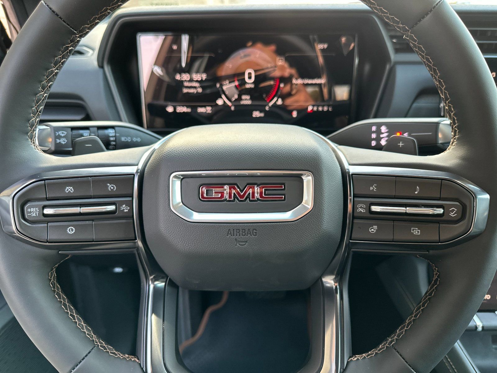 New 2026 GMC Terrain AT4 w/ Technology Package II image 24