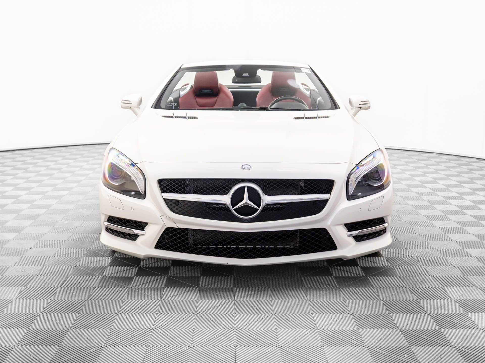 Used 2015 Mercedes-Benz SL 400 image 9