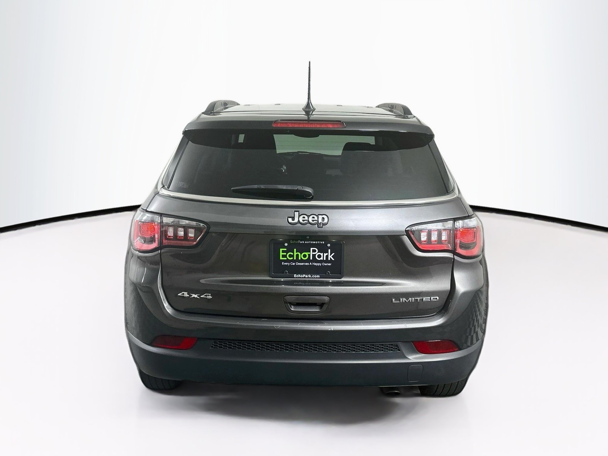 Used 2022 Jeep Compass Limited AWD/4WD image 7