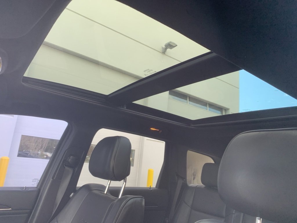 Used 2014 Jeep Grand Cherokee Summit image 12