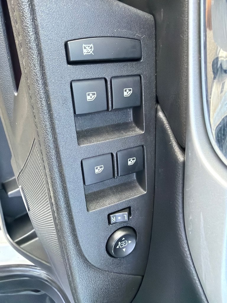 Used 2017 GMC Terrain SLT w/ Memory Package FWD image 28