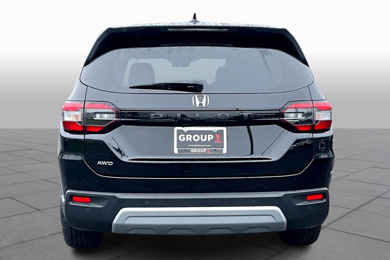 Used 2024 Honda Pilot EX-L image 5