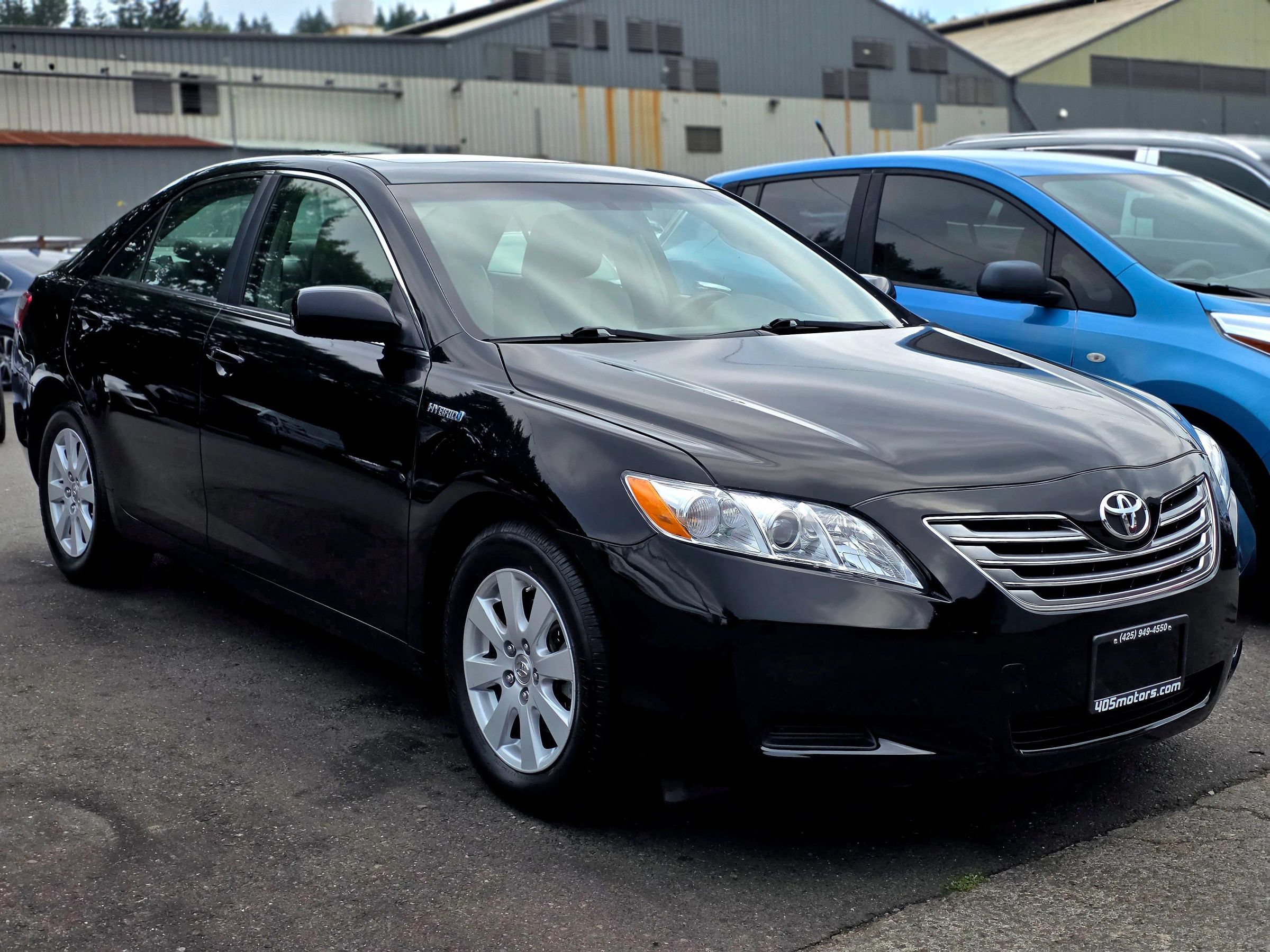 Used 2009 Toyota Camry Hybrid FWD image 1