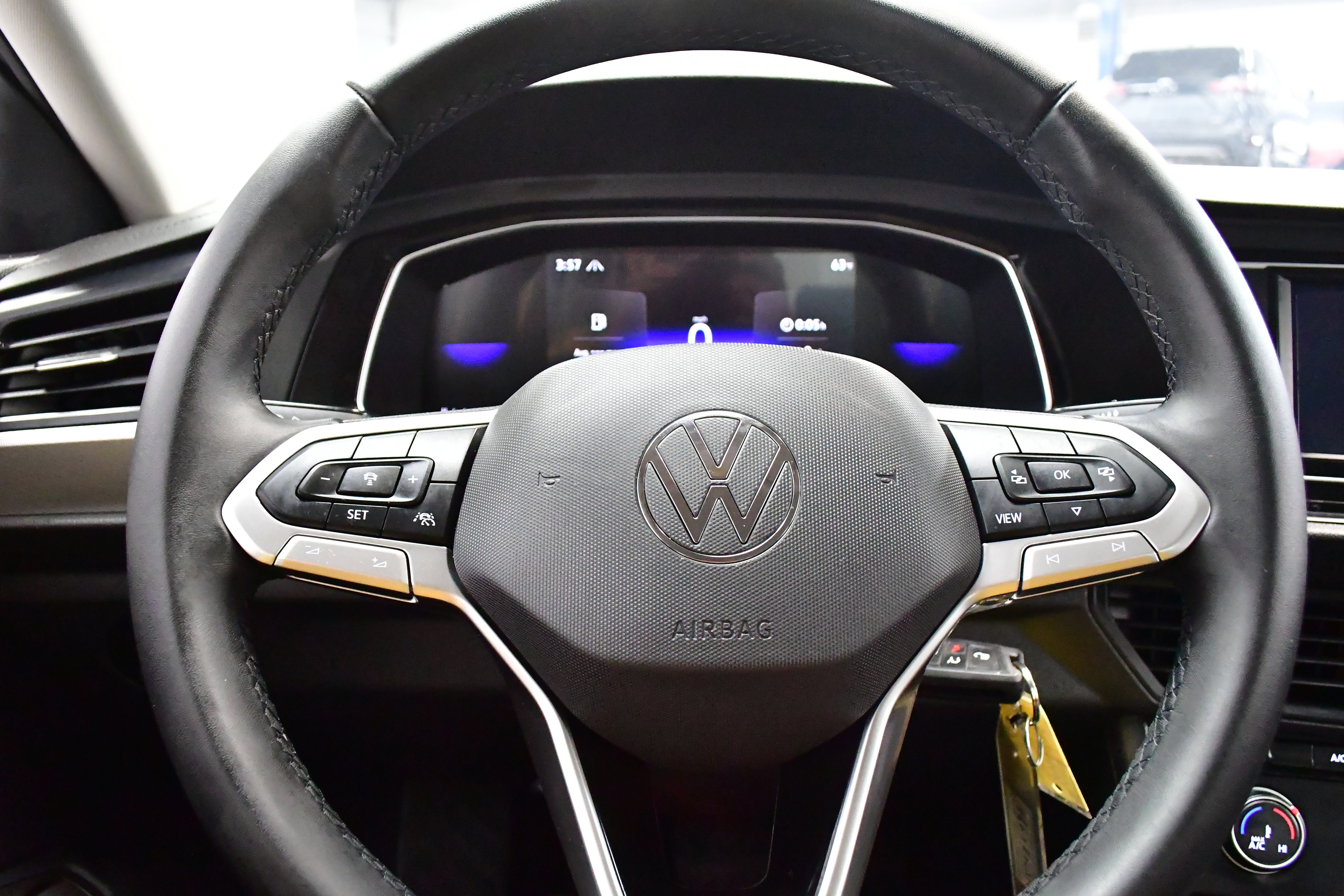 Used 2024 Volkswagen Jetta S image 32