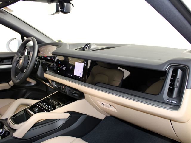 New 2026 Porsche Cayenne Coupe AWD/4WD image 27