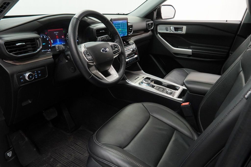 Used 2022 Ford Explorer Limited w/ Hybrid Equipment Group 310A image 17