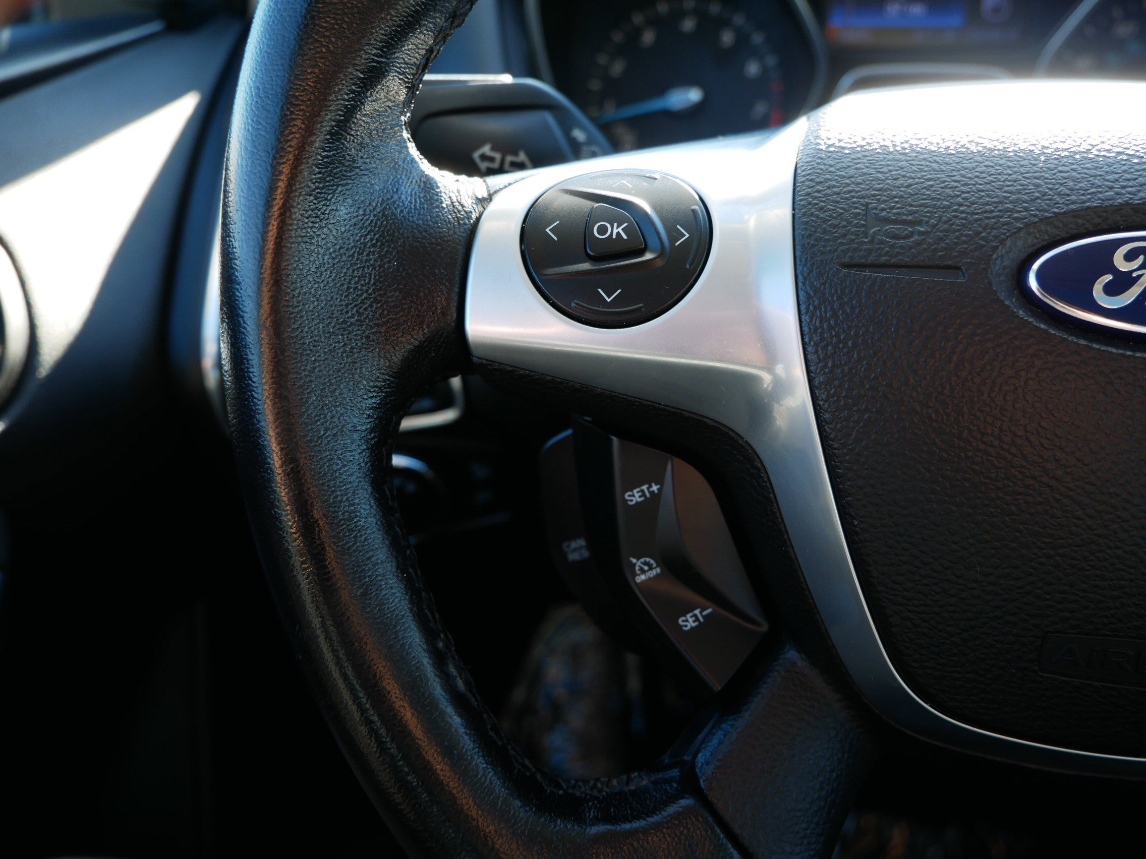 Used 2013 Ford Focus Titanium image 28