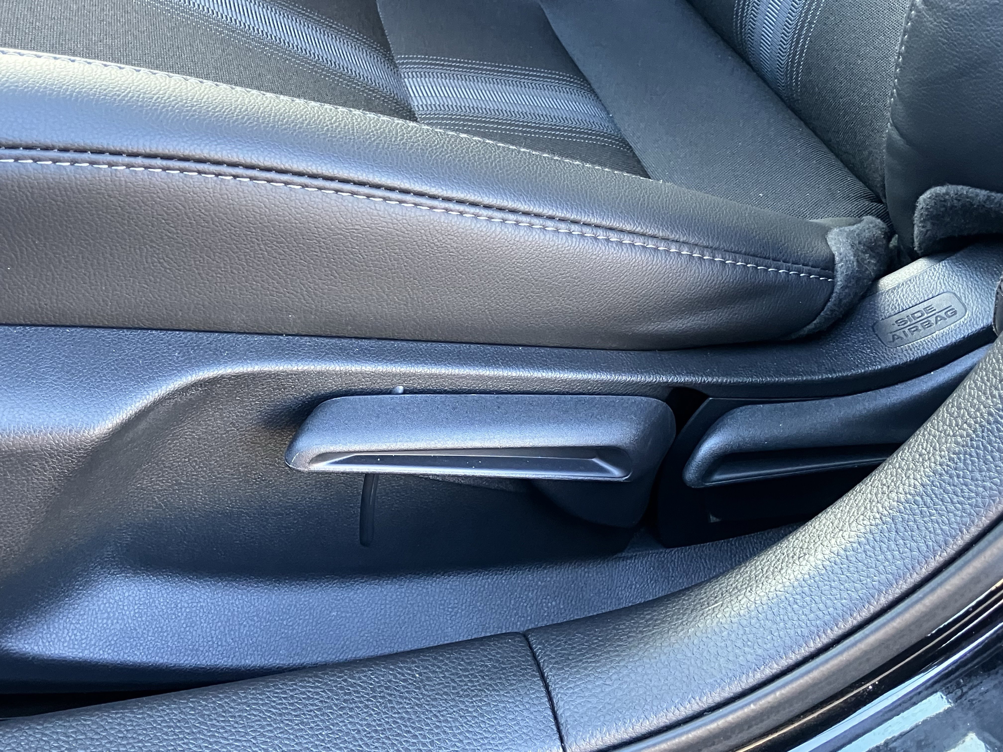 Used 2025 Honda Civic Sport image 17