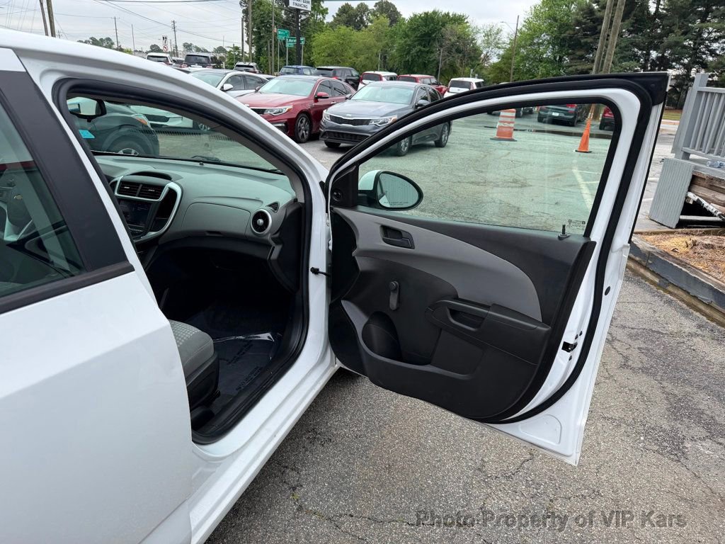 Used 2020 Chevrolet Sonic LT FWD image 12