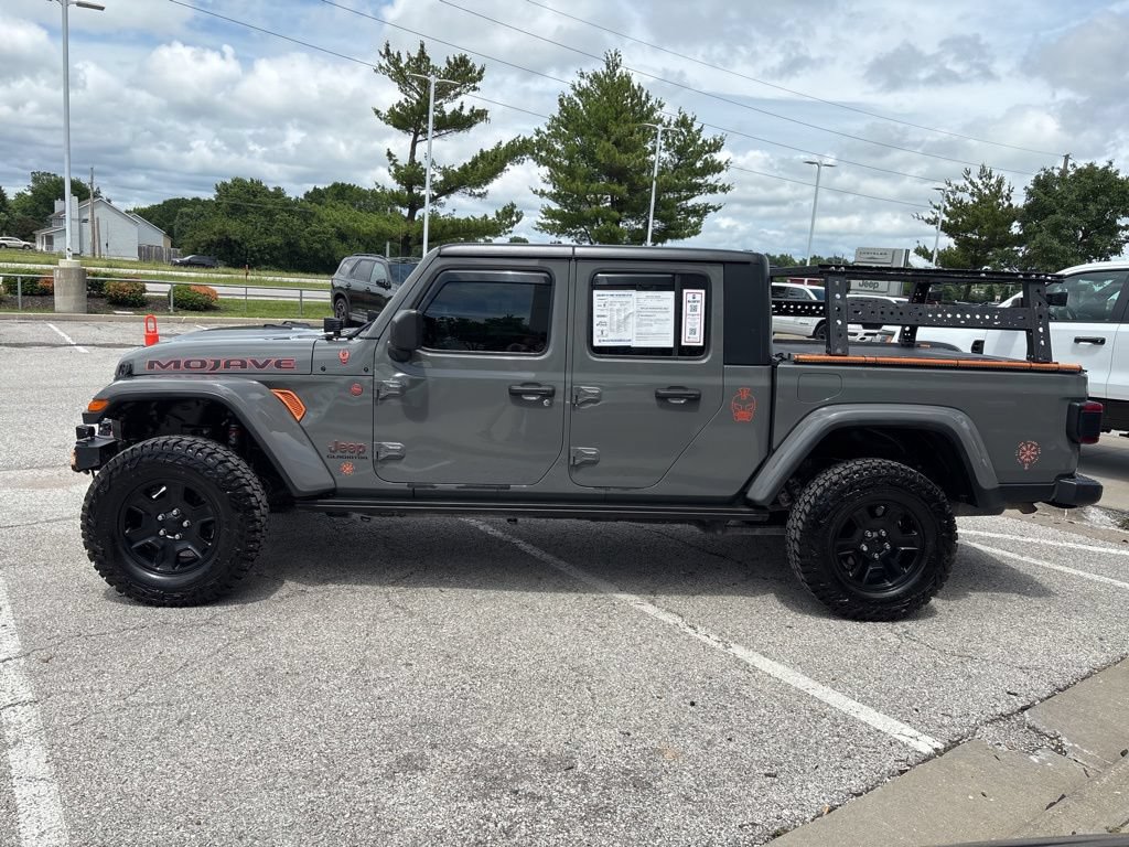 Used 2020 Jeep Gladiator Mojave AWD/4WD image 17