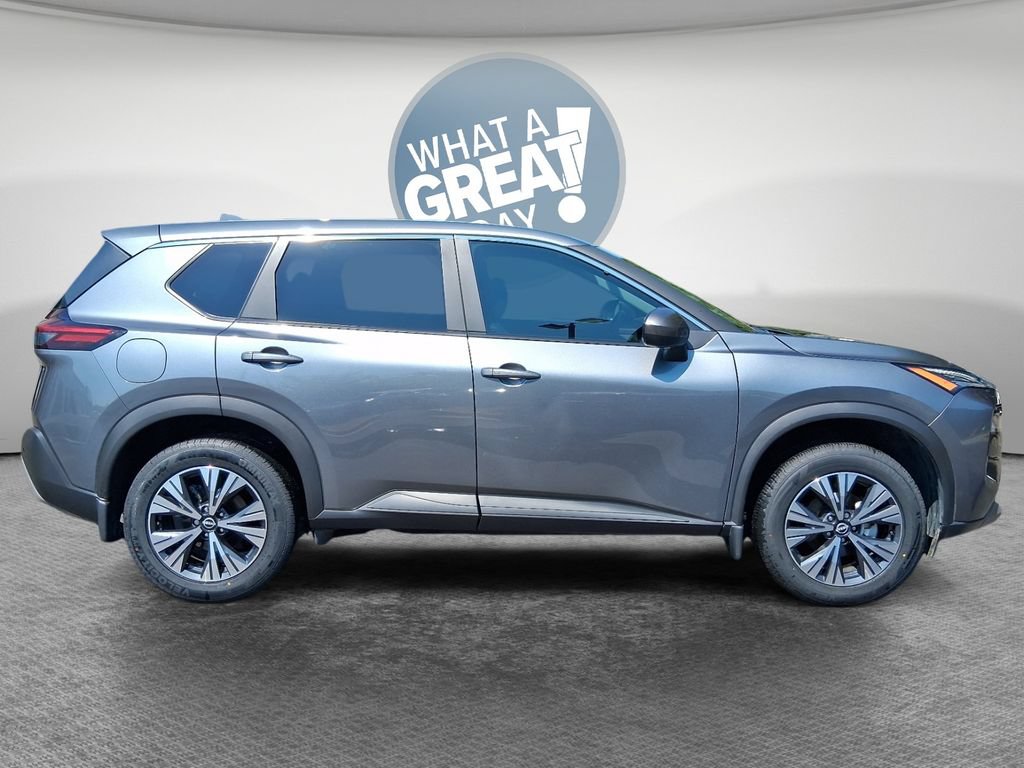 Used 2023 Nissan Rogue SV FWD video 2