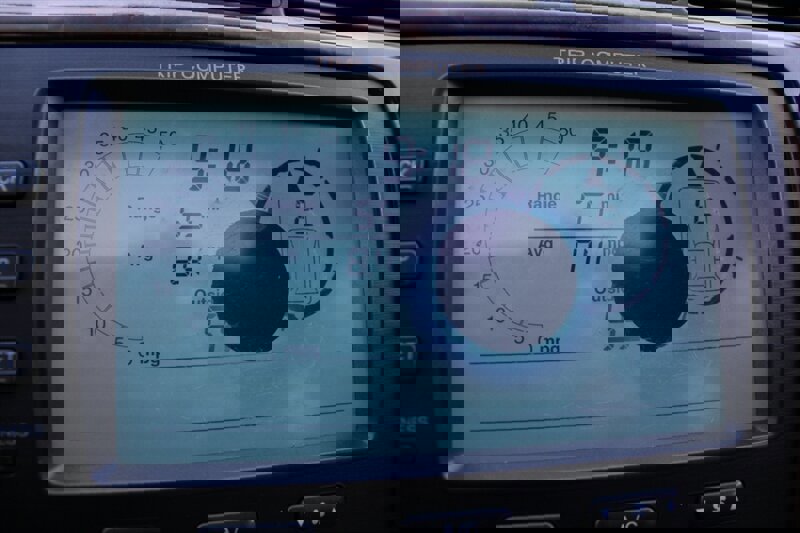 Used 2005 Acura MDX Touring image 10