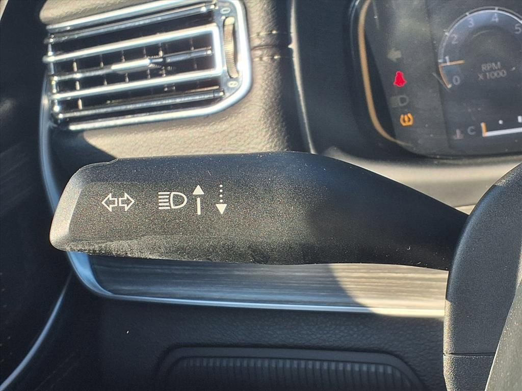 Used 2023 Jeep Wagoneer L Series II image 13