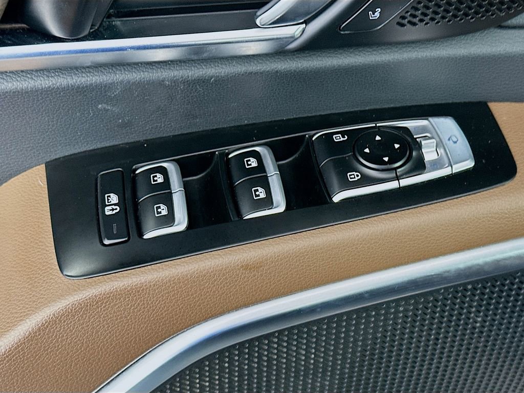 Used 2021 Kia Telluride SX w/ SX Prestige Package image 18